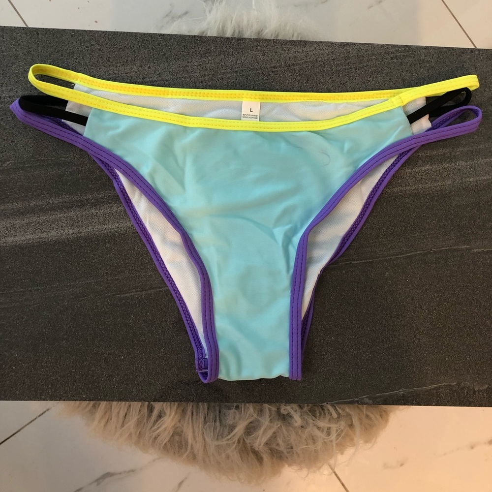 Bikini bottom